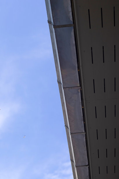 房屋排水沟，管道系统。图片下载