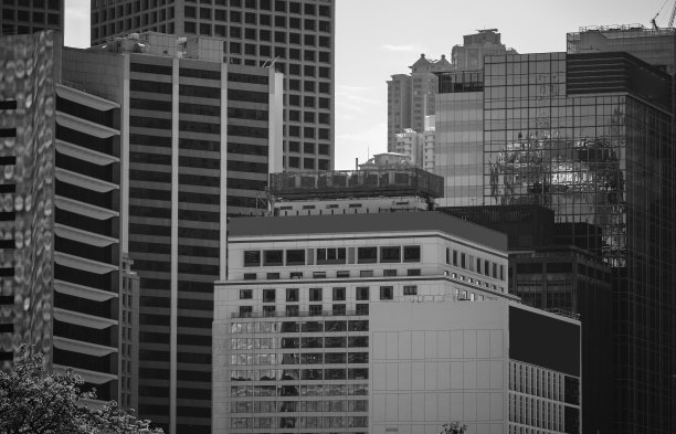 香港商业大厦特写;黑白两色图片下载