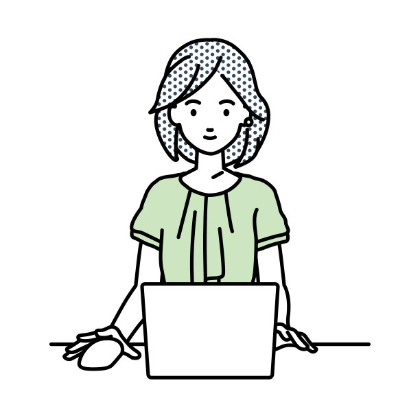 一个随意工作的女人在她的办公桌上使用笔记本电脑图片下载