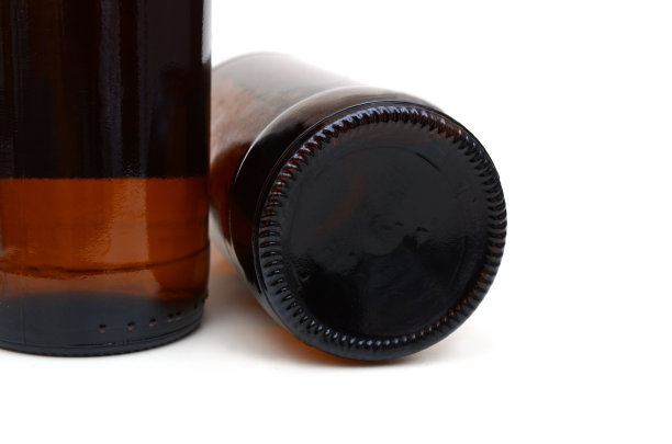 啤酒瓶图片下载