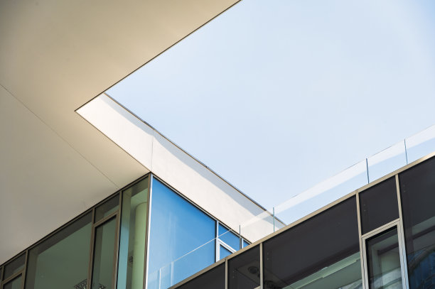 米兰盖奥伦蒂区，春天的一天图片下载