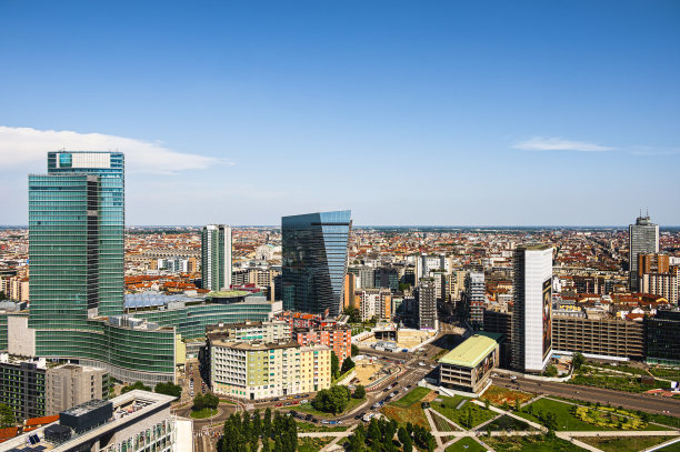 米兰盖奥伦蒂区，春天的一天图片下载