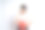 一名亚洲妇女胃痛，把她的手放在肚子上有红斑。图片下载