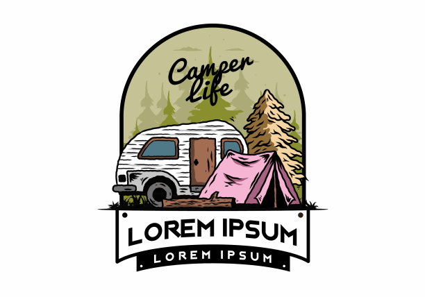 泪滴露营者和帐篷在松树前图片下载