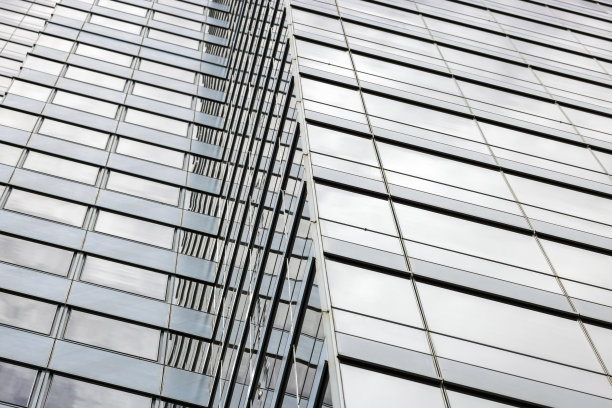 特写现代企业玻璃建筑，背景与复制空间图片下载