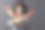 女商人双手交叉放在胸前图片下载