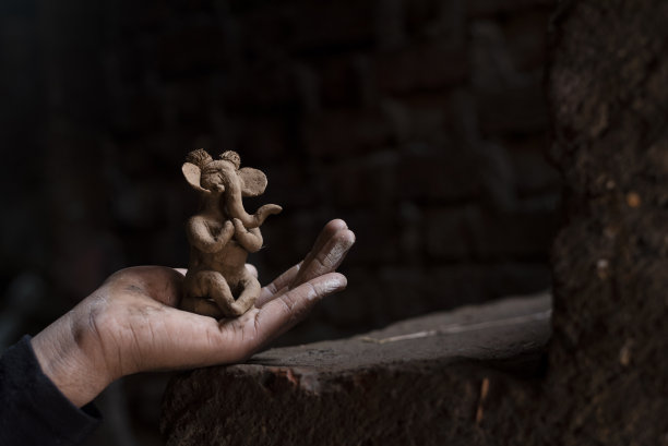 象头神的生态粘土偶像图片下载