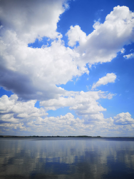 Verkhneuralsky水库图片下载