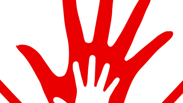 两只手放在心里图片下载