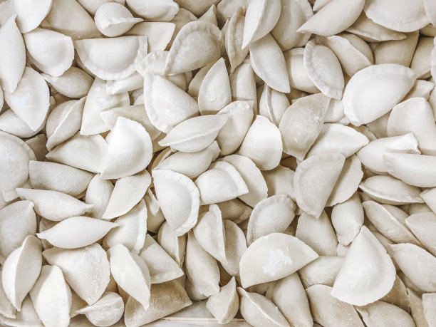 冻饺口感圆润。馄饨，半成品都是速冻、速煮、白肉和面团，美味健康的食品，需要加入开水、食物图片下载