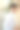 幸福男人微笑着在阳台上摆姿势图片下载