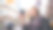 一名美丽的女游客喜欢在泰国曼谷拍摄城市风景的照片。图片下载