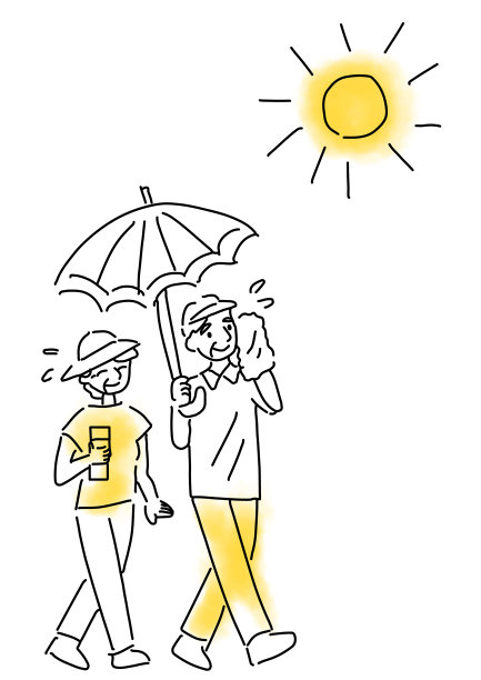 老年夫妇打着阳伞四处走动图片下载