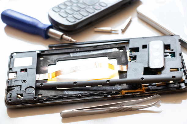 手机拆装，手机维修保养图片下载
