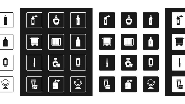 把香水眼影调色板毛巾放在衣架上图片下载