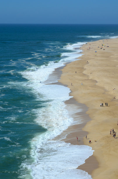 挤北海滩图片下载