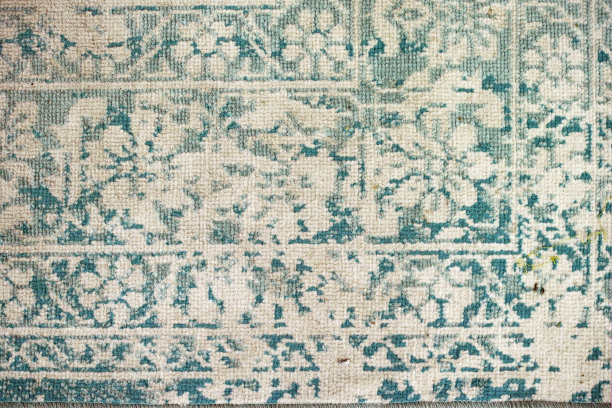 羊毛地毯褪色图片下载