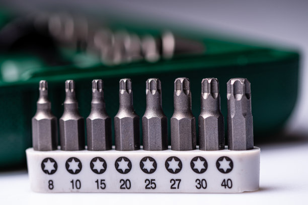 可互换螺丝刀位设置，孤立在白色，选择性焦点，自由度，特写图片下载