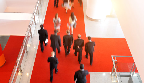 移动的人群图片下载