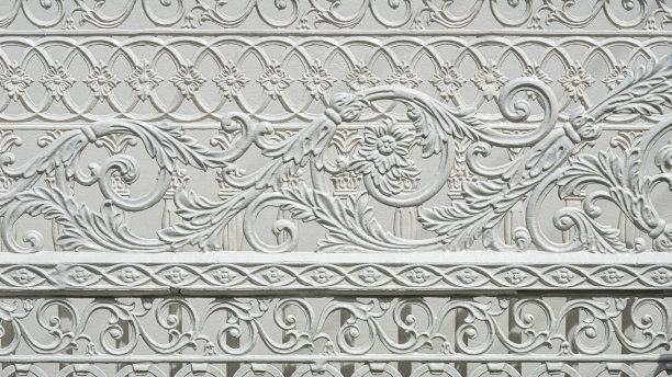 抽象观赏性和装饰性图案背景的古白色铸铁滑动栅栏门在罗马风格图片下载