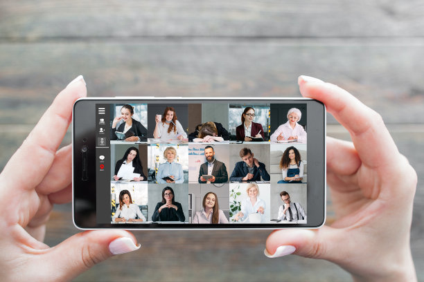 手机会议视频呼叫手智能手机团队图片下载