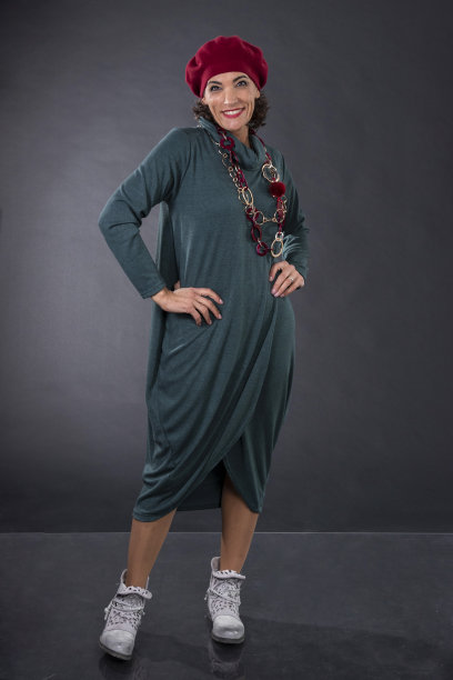 我是一个狂热的时尚追随者图片下载