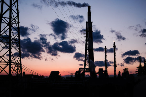 景观与烟囱图片下载