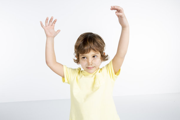 明亮的幼小的心灵图片下载