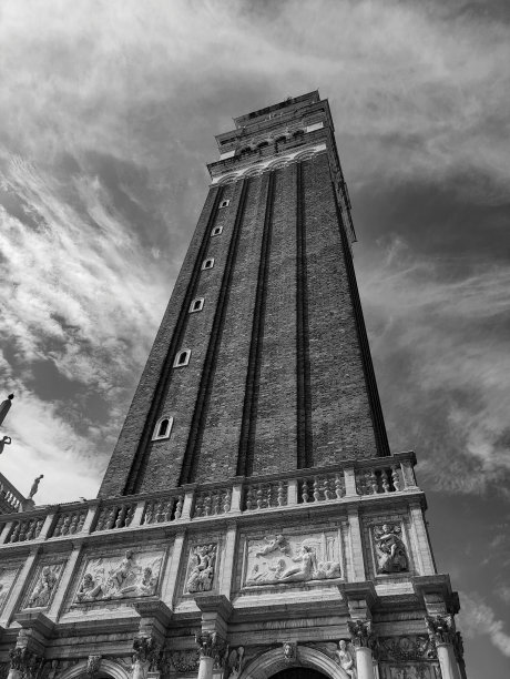 触摸天空图片下载