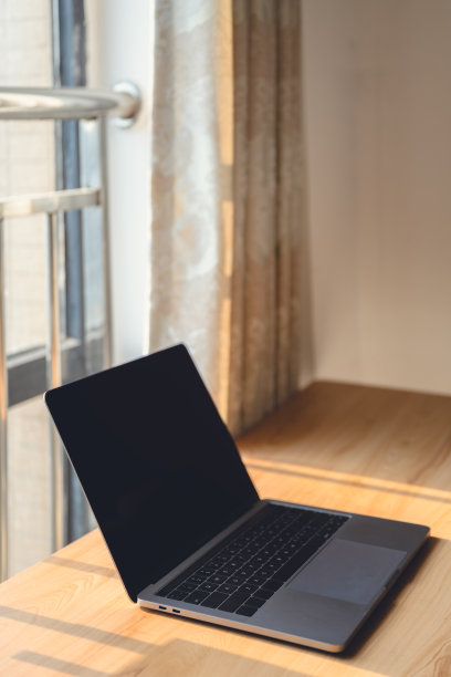 电脑及其他办公室工作图片下载