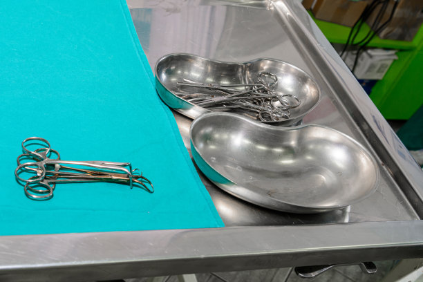 动物医院手术剪刀的特写。图片下载