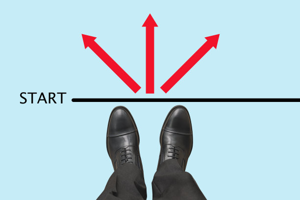 三种选择，做出决定，走哪条路。图片下载