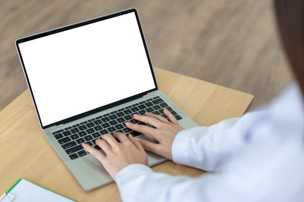 空的模型笔记本电脑屏幕。图片下载