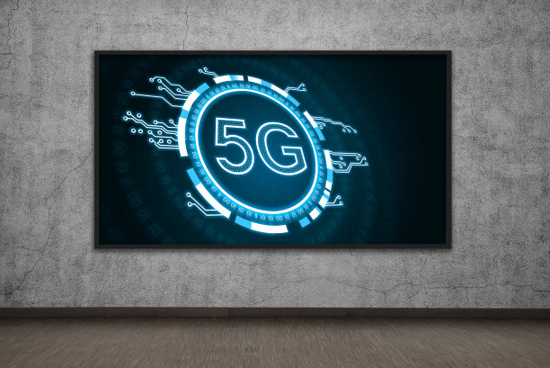 数字屏幕上的互联网移动5G无线接口。图片下载