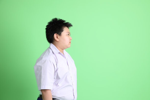 学生穿制服图片下载