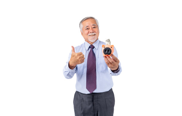亚洲商人老人手持储蓄罐，开朗自信，理财就业，创业和货币货币支付票据概念。图片下载
