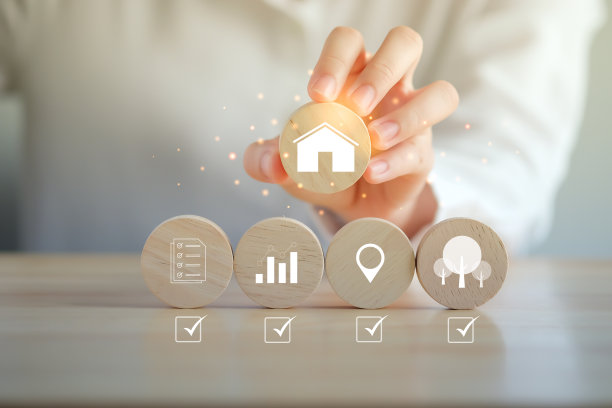 房地产的概念。房屋购买清单。检查标志完整的质量，财务，位置，设施和环境，转向房屋所有权。牵手的房子。房地产投资。图片下载