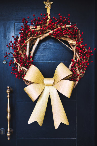 装饰精美的入口花环图片下载