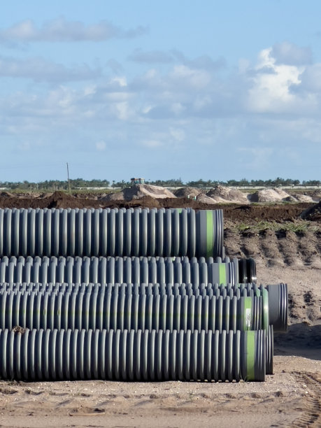 新社区的地下管道图片下载
