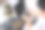 亚洲小男孩在笔记本电脑上为机器人机器手臂下棋编程图片下载