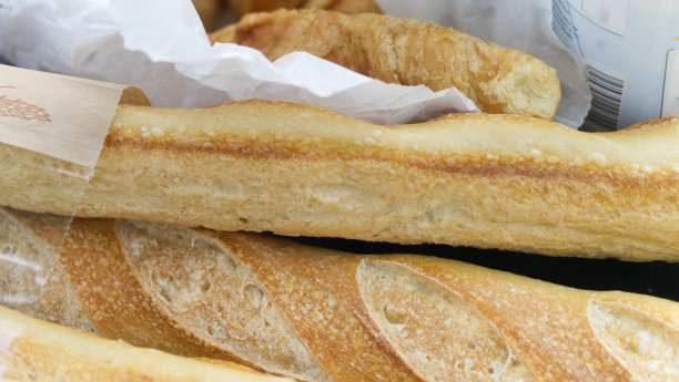 法国长棍面包,羊角面包图片下载