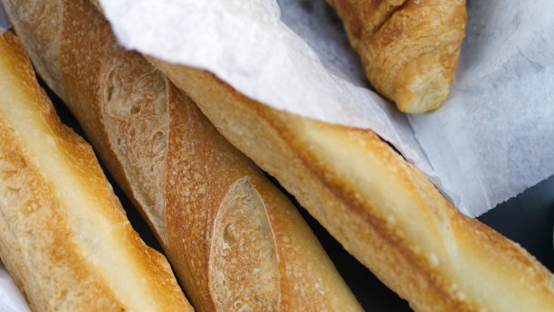 法国长棍面包,羊角面包图片下载
