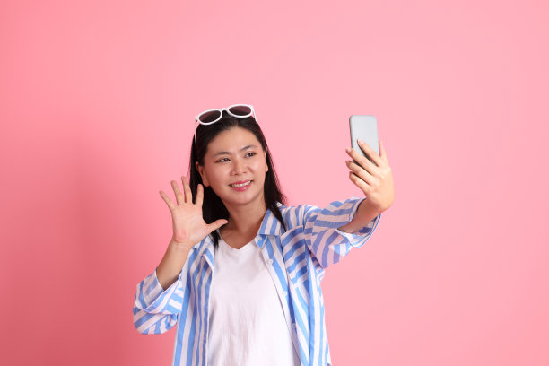 成人的亚洲女人图片下载