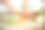 一位孕妇在厨房里把蔬菜切成沙拉。图片下载