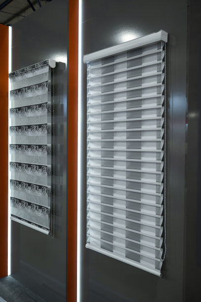 建筑用商店的室内百叶窗样品图片下载
