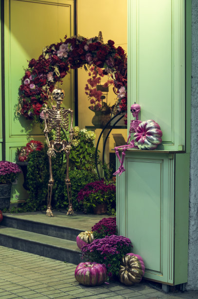 万圣节南瓜装饰的台阶图片下载