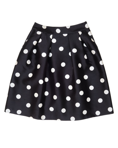 黑色裙子配白色圆点图片下载