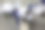 在浴室里修理白色下水管道的手图片下载