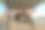 关注黑人女运动员在城市地区伸展图片下载