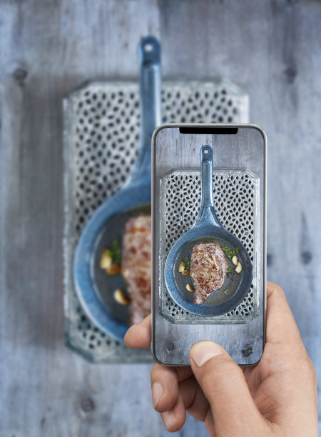 拍摄肋眼牛排菜肴的照片图片下载